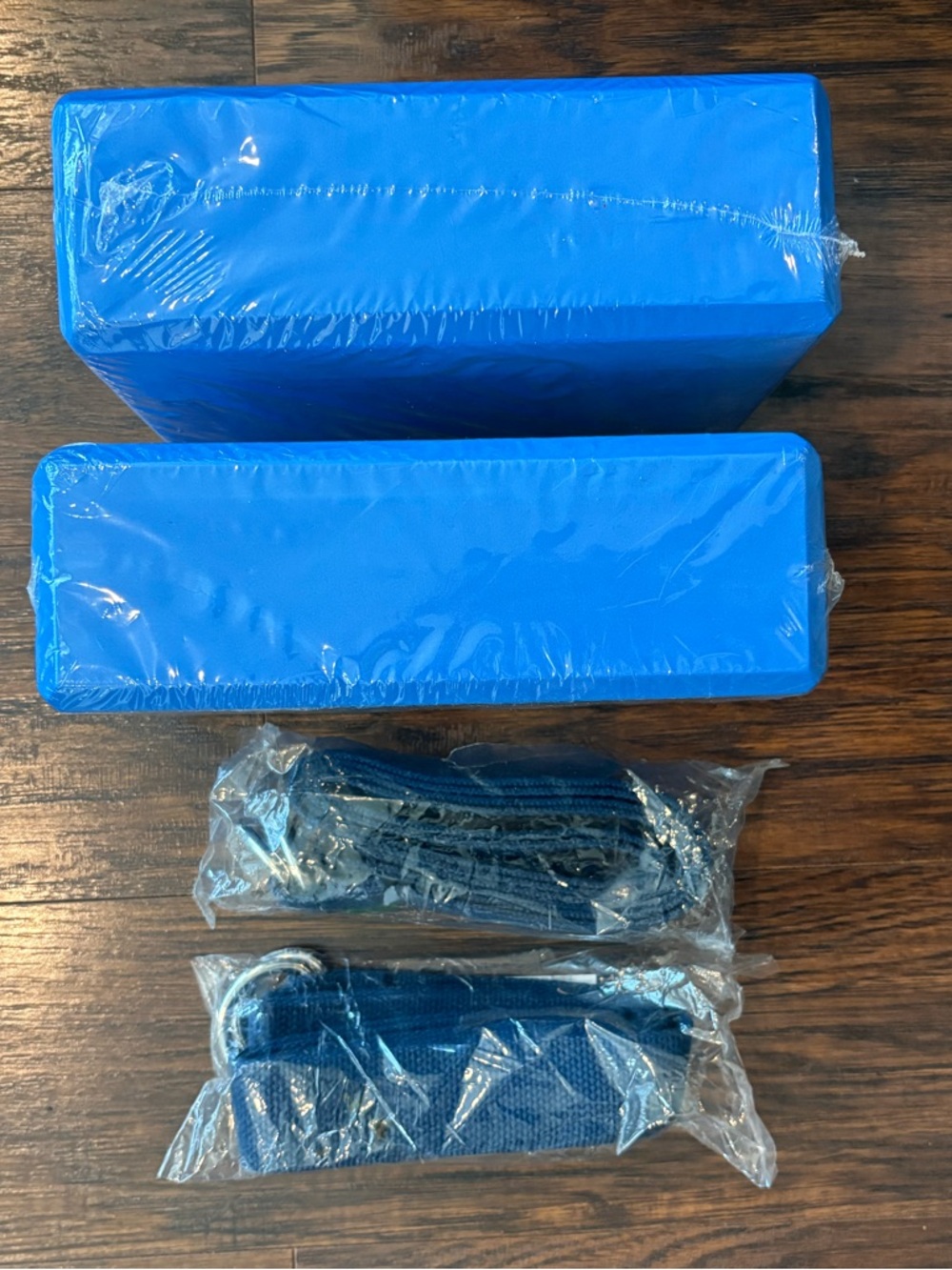 Yoga Set - 2 Blocks and 2 Straps
